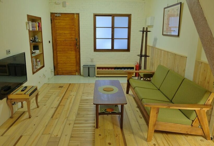 خانه 1 خوابه, Adore Tainan   Adore House
