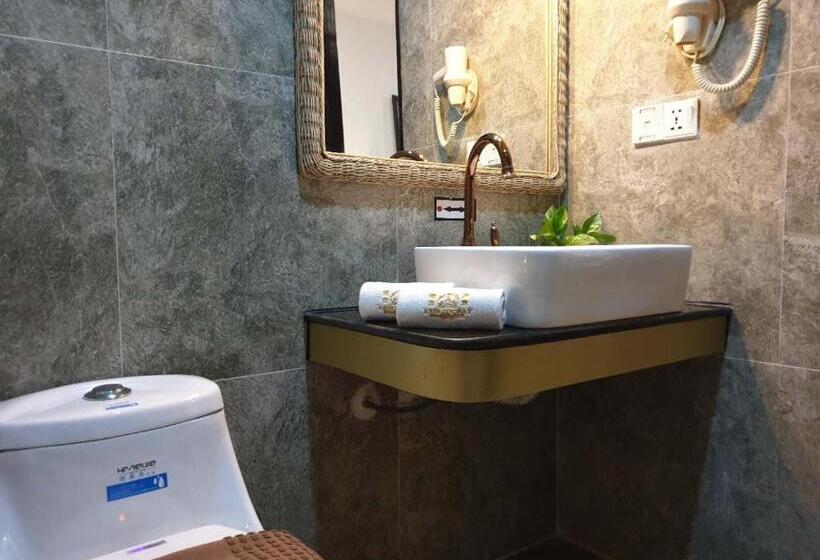 Family Suite, Aristocrat Residence &