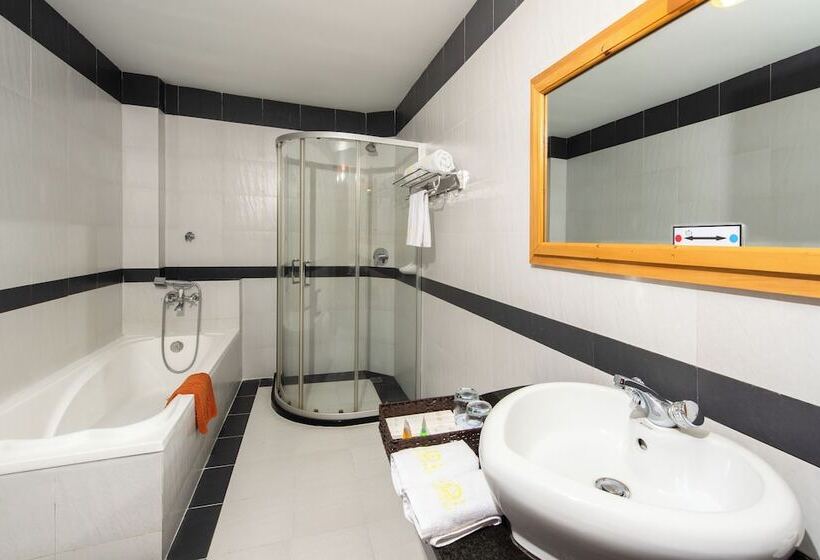 Люкс Superior, Aristocrat Residence &