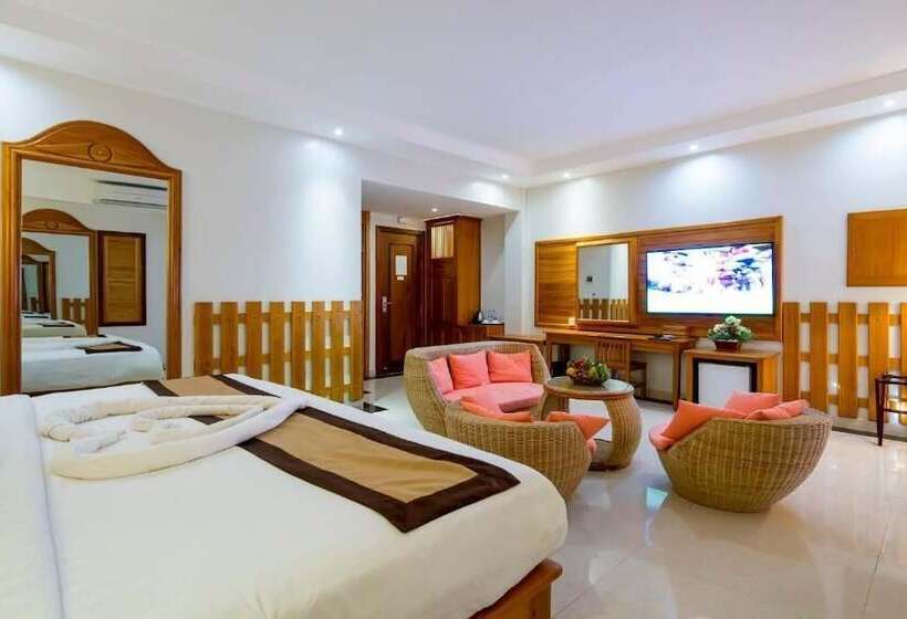 Люкс Superior, Aristocrat Residence &