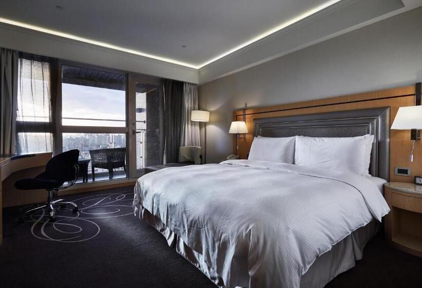 اتاق لوکس با بالکن, K Hotel Taipei Songjiang