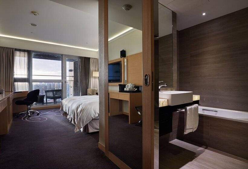 اتاق لوکس با بالکن, K Hotel Taipei Songjiang