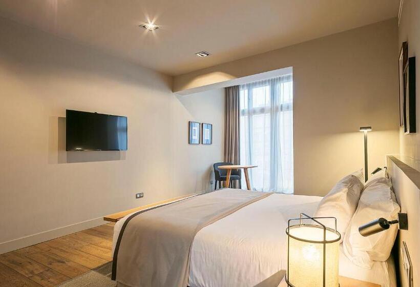 Номер Superior, Uma Suites Pau Claris