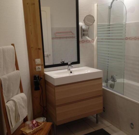 Номер Стандарт, Maison D Hôtes La Devinière   Spa Accessible Toute L Année
