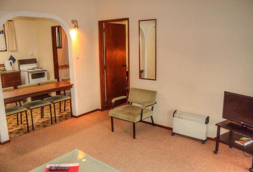 Студия Стандарт, Riverside Motel
