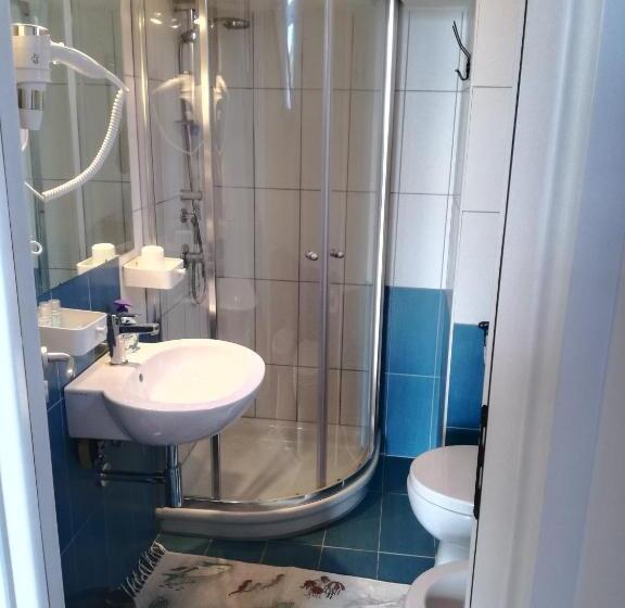 Трехместный Номер Стандарт с Балконом, La Casa Sul Blu Albergo Diffuso