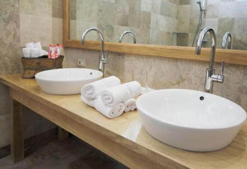 이그제큐티브 룸, Sea Dream Resorts