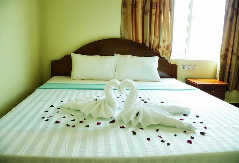 Номер Deluxe, Golden Star Inn