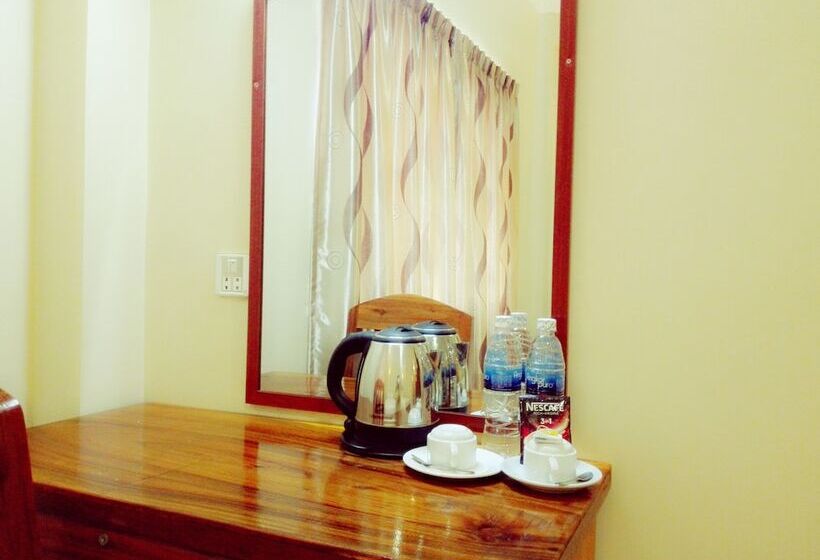 Номер Deluxe, Golden Star Inn