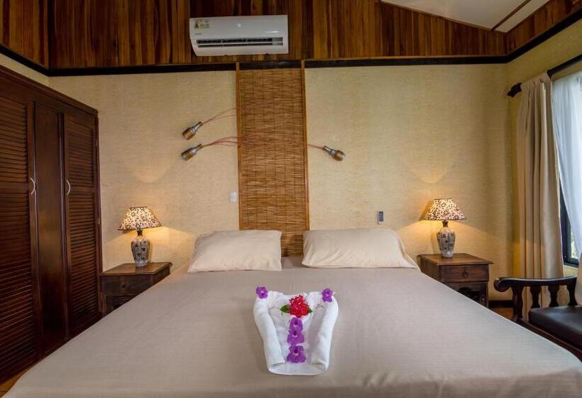 Номер Deluxe Кровать Кинг, Pacific Paradise Resort