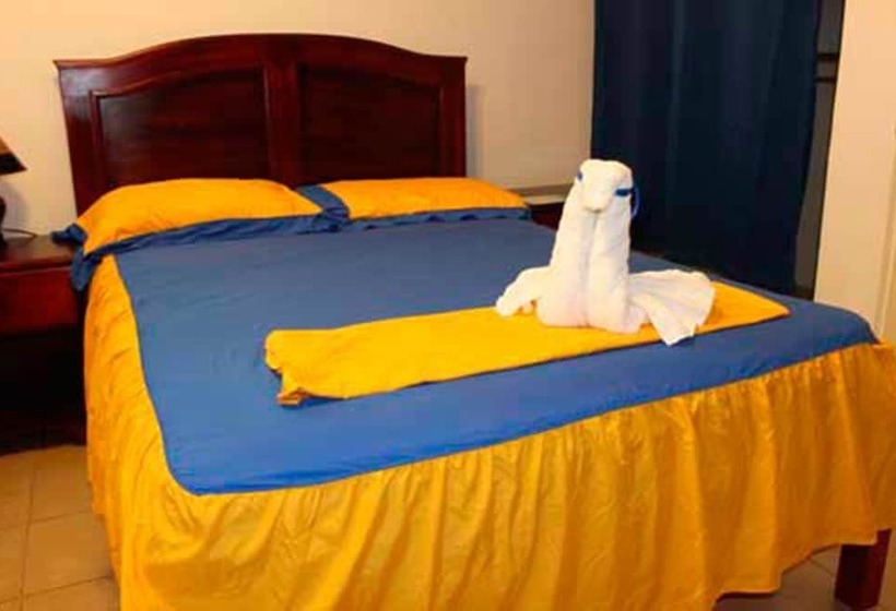 Семейный Номер, Posada Bahia Azul