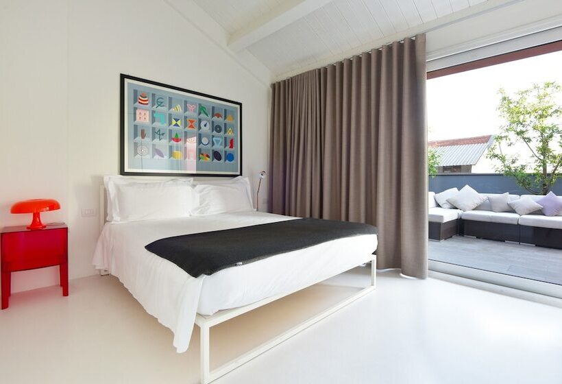 , Milan Design Suites