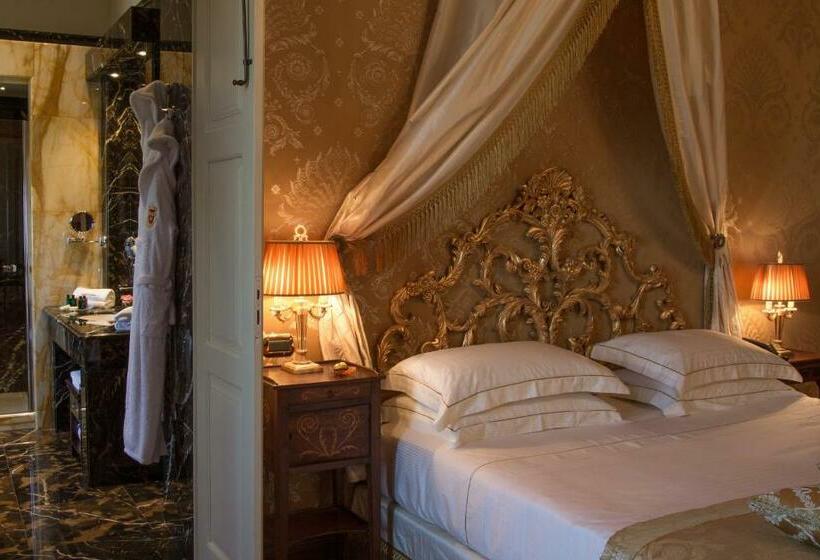 デラックスルーム, Castello Di Guarene