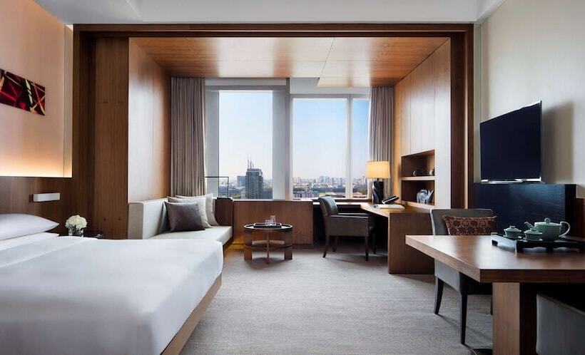 스위트, Hyatt Regency, Changchun