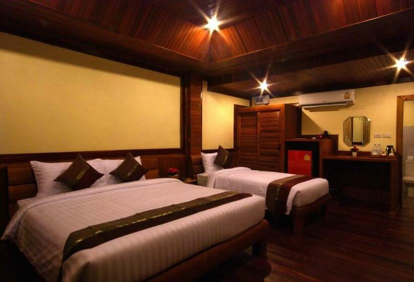 Номер Deluxe, Sangsawan Palace Khaolak Resort