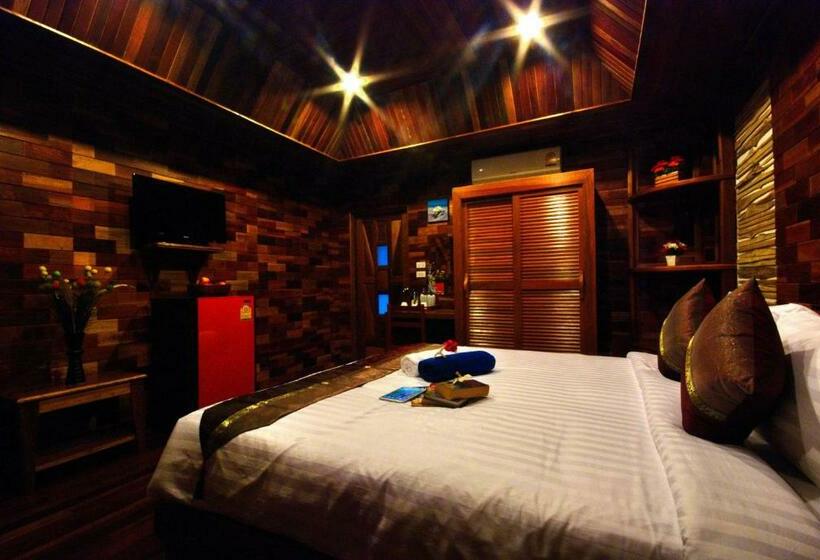 Номер Superior, Sangsawan Palace Khaolak Resort