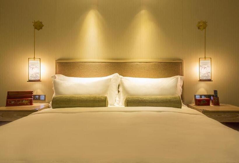 Президентский Люкс, Ln Hotel Five