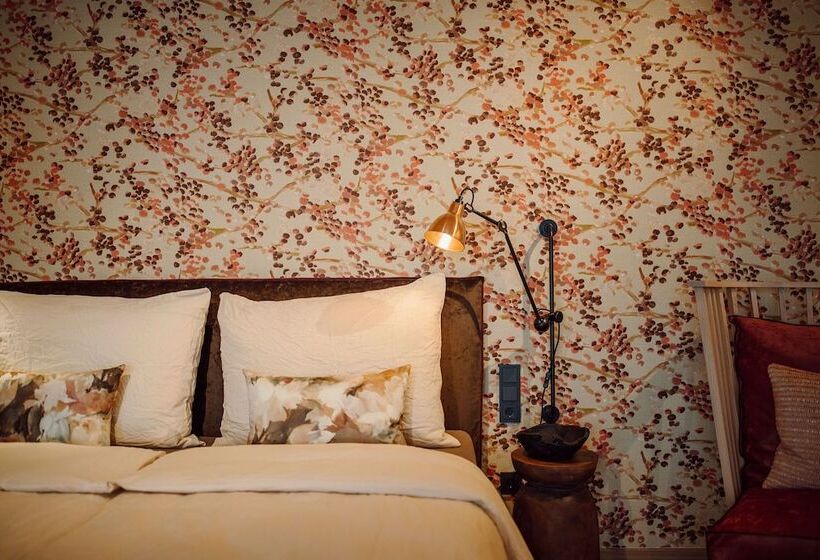可观山景的小型套房, Boutique Hotel Das Rivus