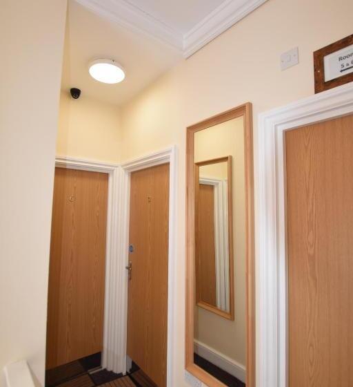 Номер Стандарт Совместная Ванная, Woodlands Lodge Ilford