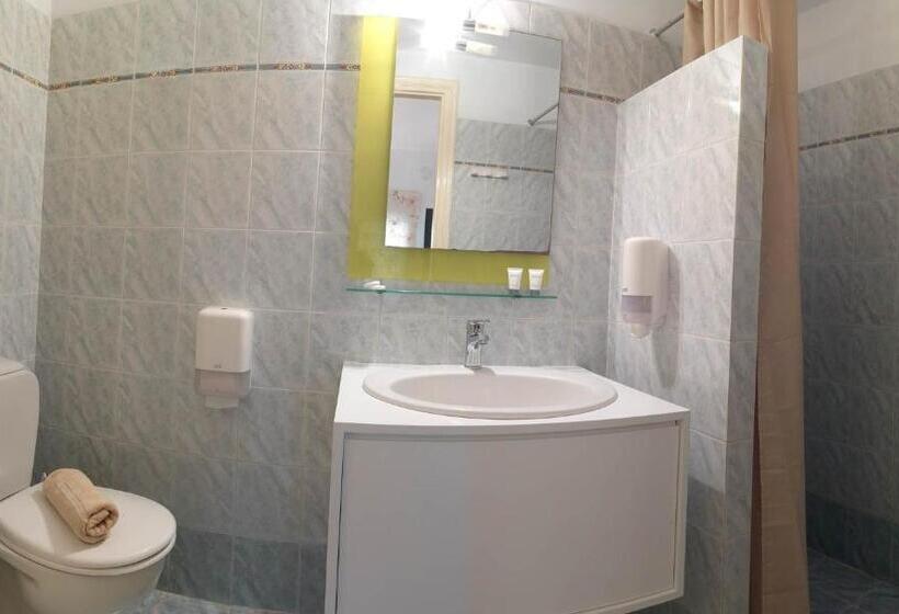 إستوديو قياسى, Epavlis Beach Resort