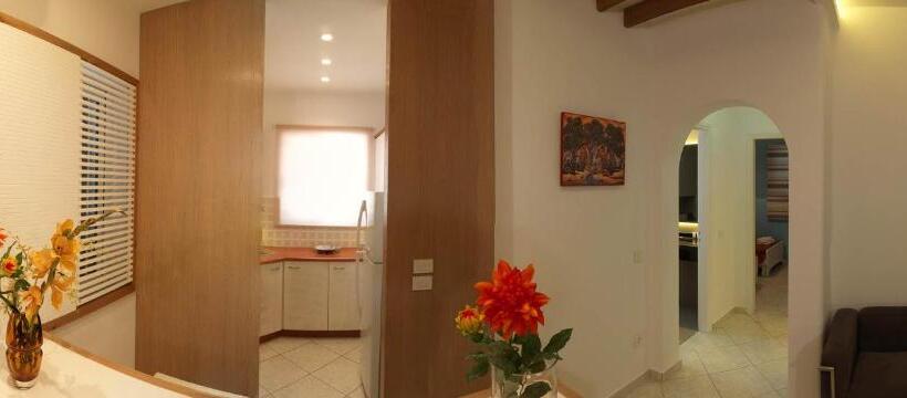 스위트, Epavlis Beach Resort