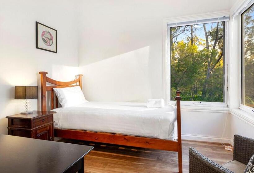 ガーデンビューデラックスルーム, Inn The Tuarts Guest Lodge