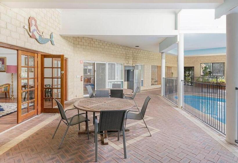 Номер Deluxe Вид на Сад, Inn The Tuarts Guest Lodge