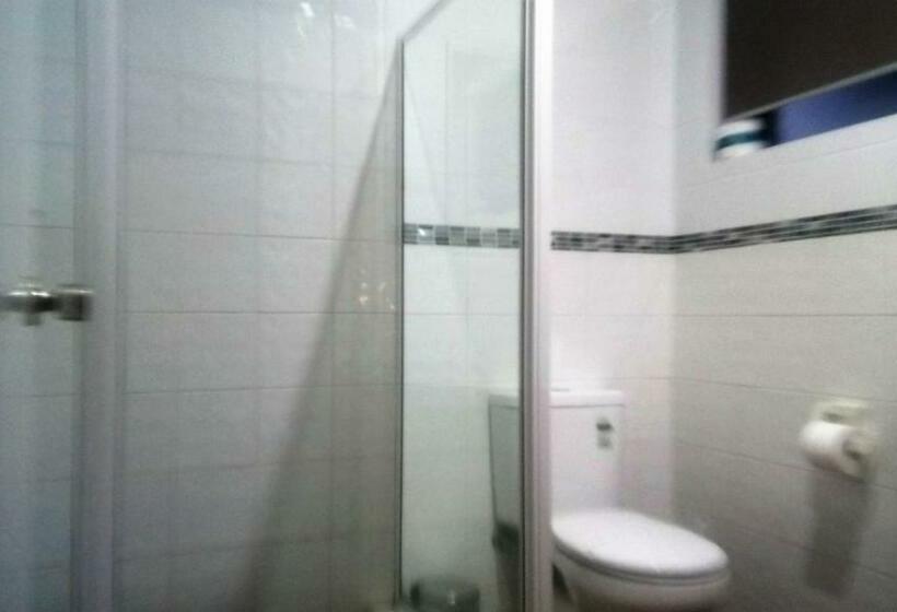 Номер Стандарт, Tamworth Central Motel