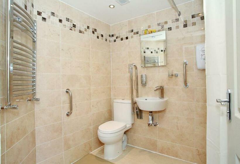 Номер Стандарт, Citihouse Aberdeen West End