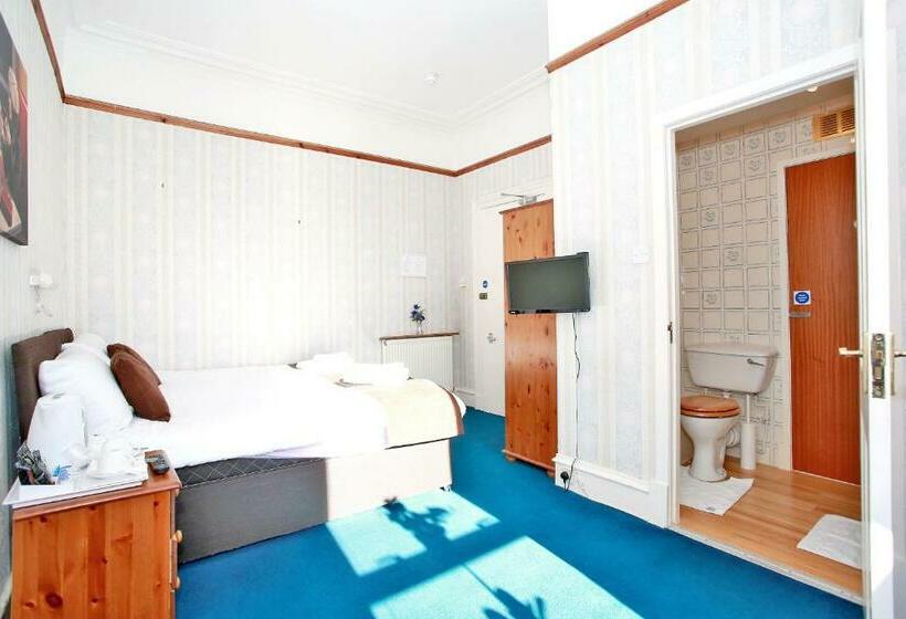Номер Стандарт Трехместный, Citihouse Aberdeen West End