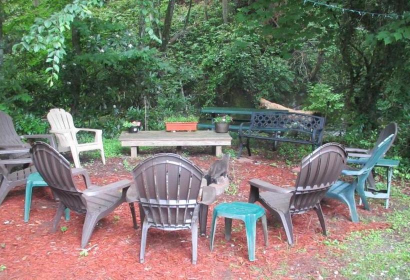 Номер Стандарт, Buffalo Creek Bed & Breakfast