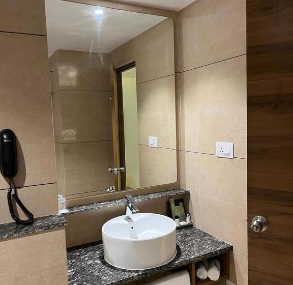 Номер Стандарт, The Fern Kesarval Hotel & Spa, Verna Plateau   Goa