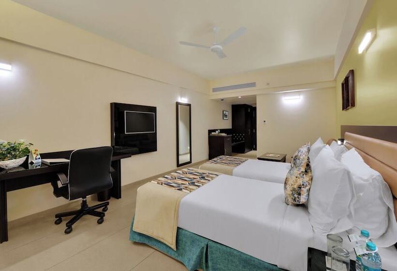 Номер Deluxe, The Fern Kesarval Hotel & Spa, Verna Plateau   Goa