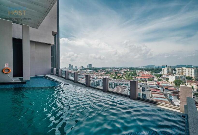标准工作室带泳池景, Imperio Residence By Perfect Host