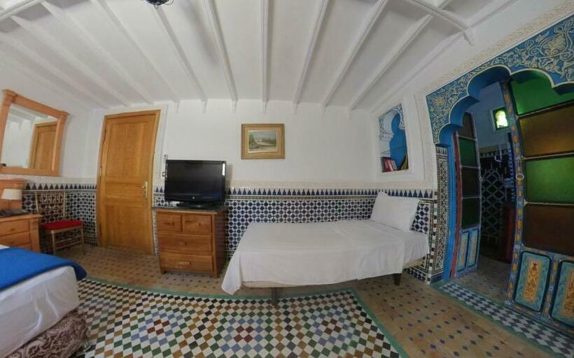 デラックスルーム, Malabata Guest House