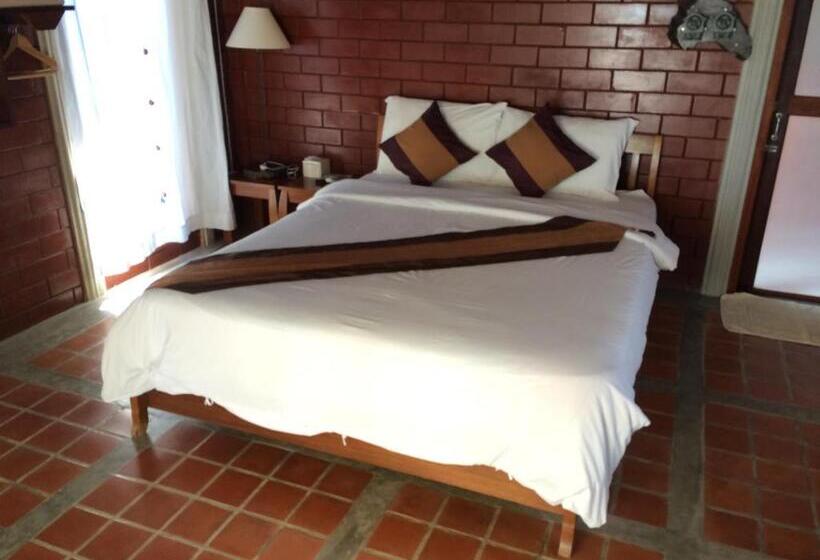 Апартаменты 1 Спальня с Видом, Rachavadee Bankrut Resort
