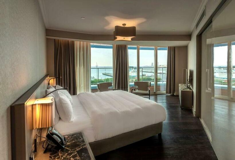 オーシャンビュースイート, Radisson Blu Hotel Istanbul Ottomare