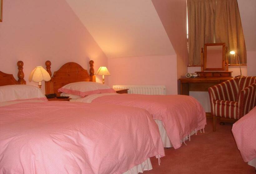 Семейный Номер, Rosmo House B&b