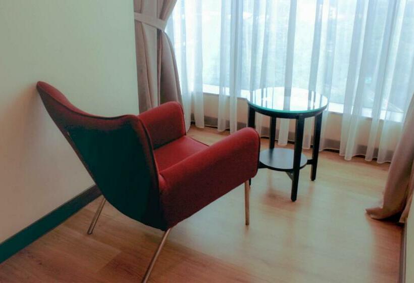 Полулюкс, Vasaka Hotel Jakarta Managed By Dafam