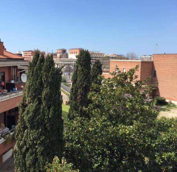 Номер Стандарт Трехместный, Eh Suites Rome Airport Euro House Hotels