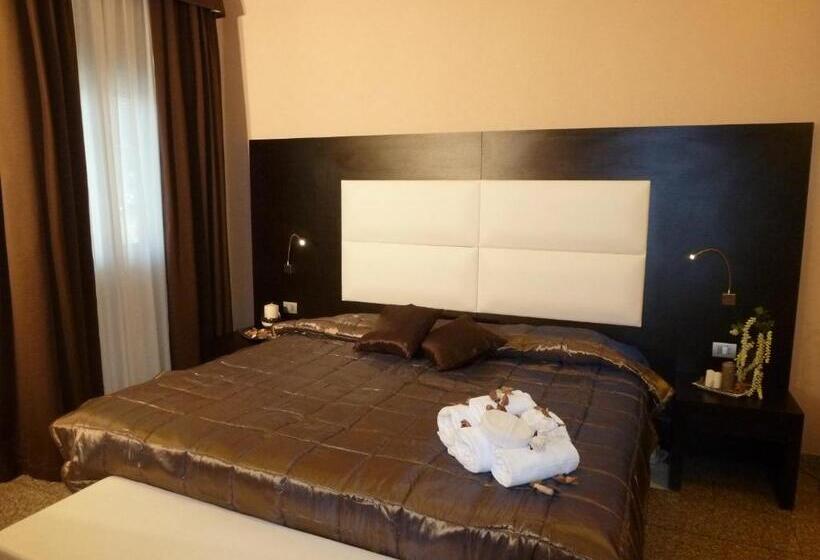 Номер Стандарт Трехместный, Eh Suites Rome Airport Euro House Hotels