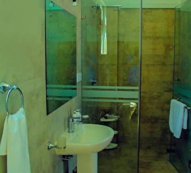 اتاق استاندارد, Christima Residence