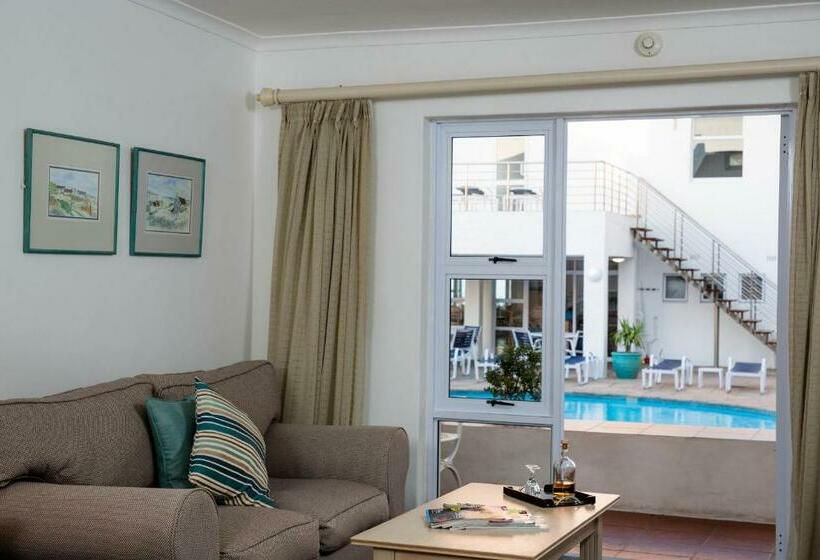 Номер Стандарт Вид на Бассейн, Arniston Spa