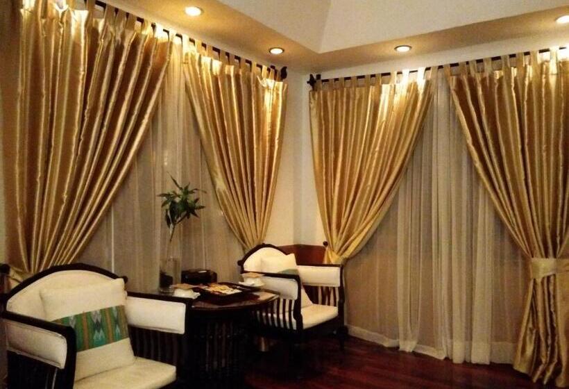 اتاق استاندارد با تخت بزرگ, Emerald Sea Resort