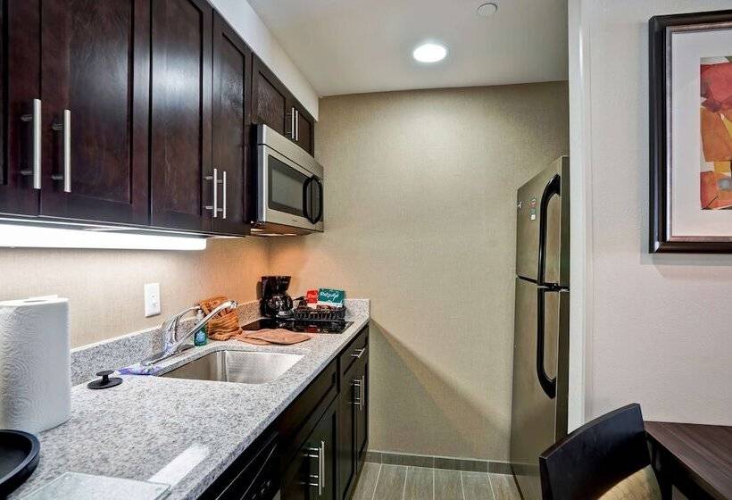 Люкс, Homewood Suites By Hilton Christiansburg