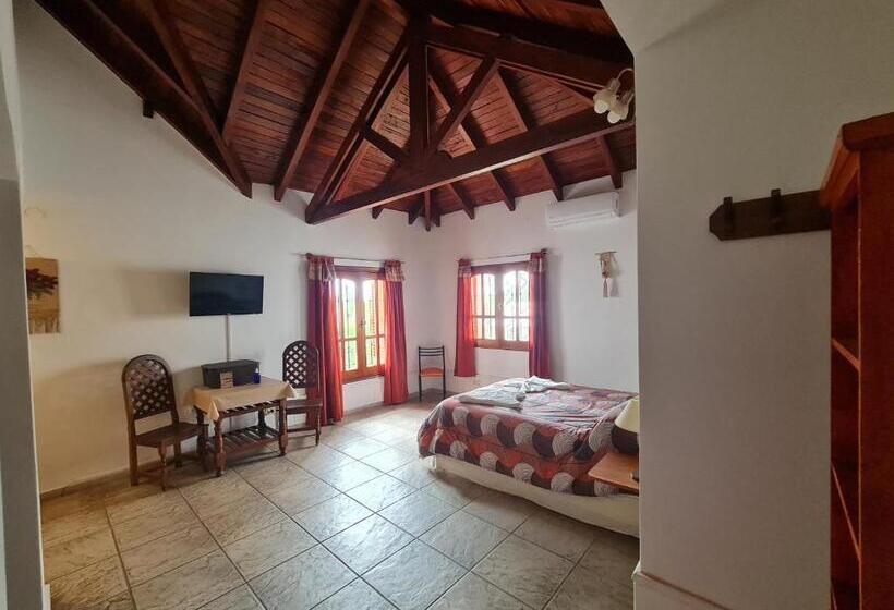 四人高级间, Cabanas Las Pencas, Hosteria