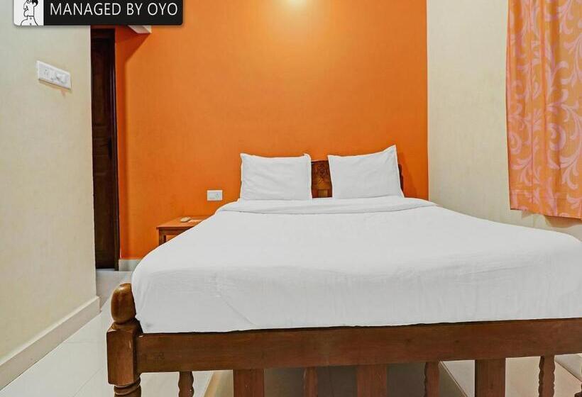 三人经典房间, Oyo Silverkey Executive Stays 81374 Goodstays