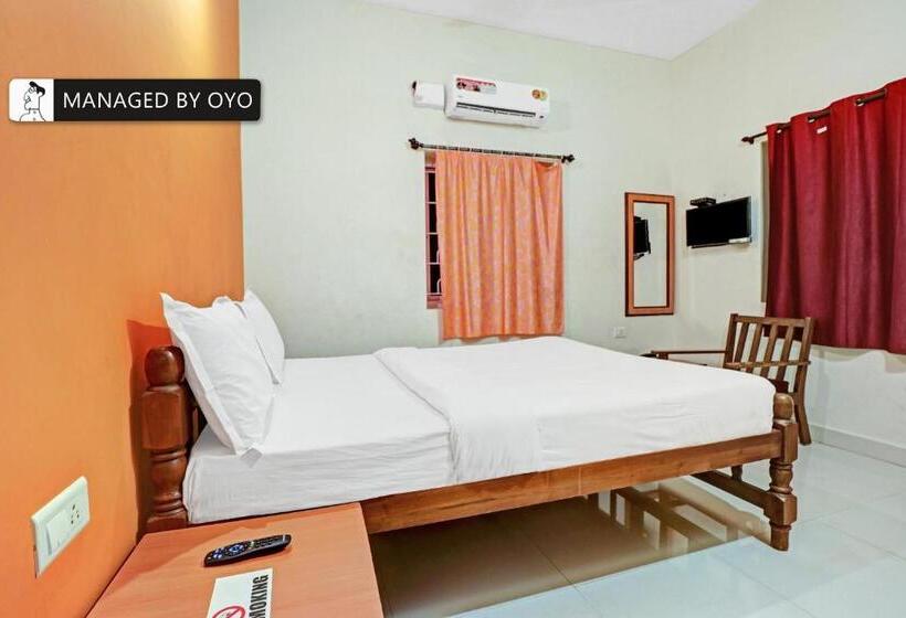 三人经典房间, Oyo Silverkey Executive Stays 81374 Goodstays