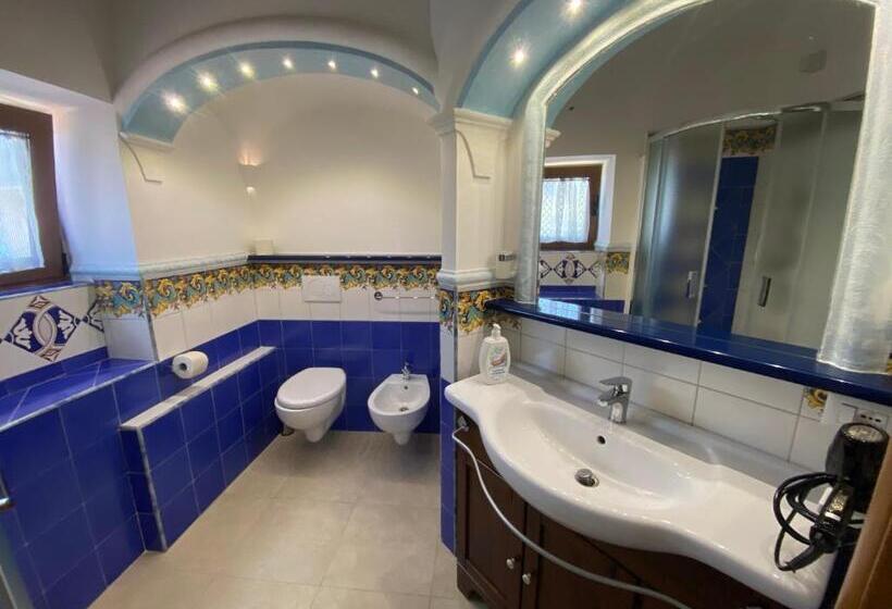 اتاق استاندارد با چشم‌انداز باغ, Bed&breakfast Miramare