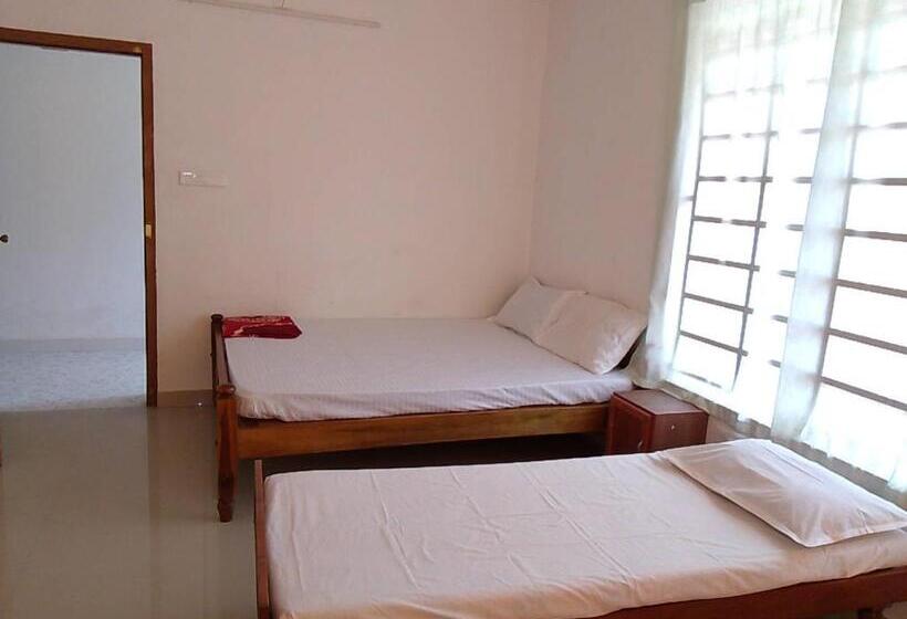 家庭间, Somatheertham Ayurvedic Resort